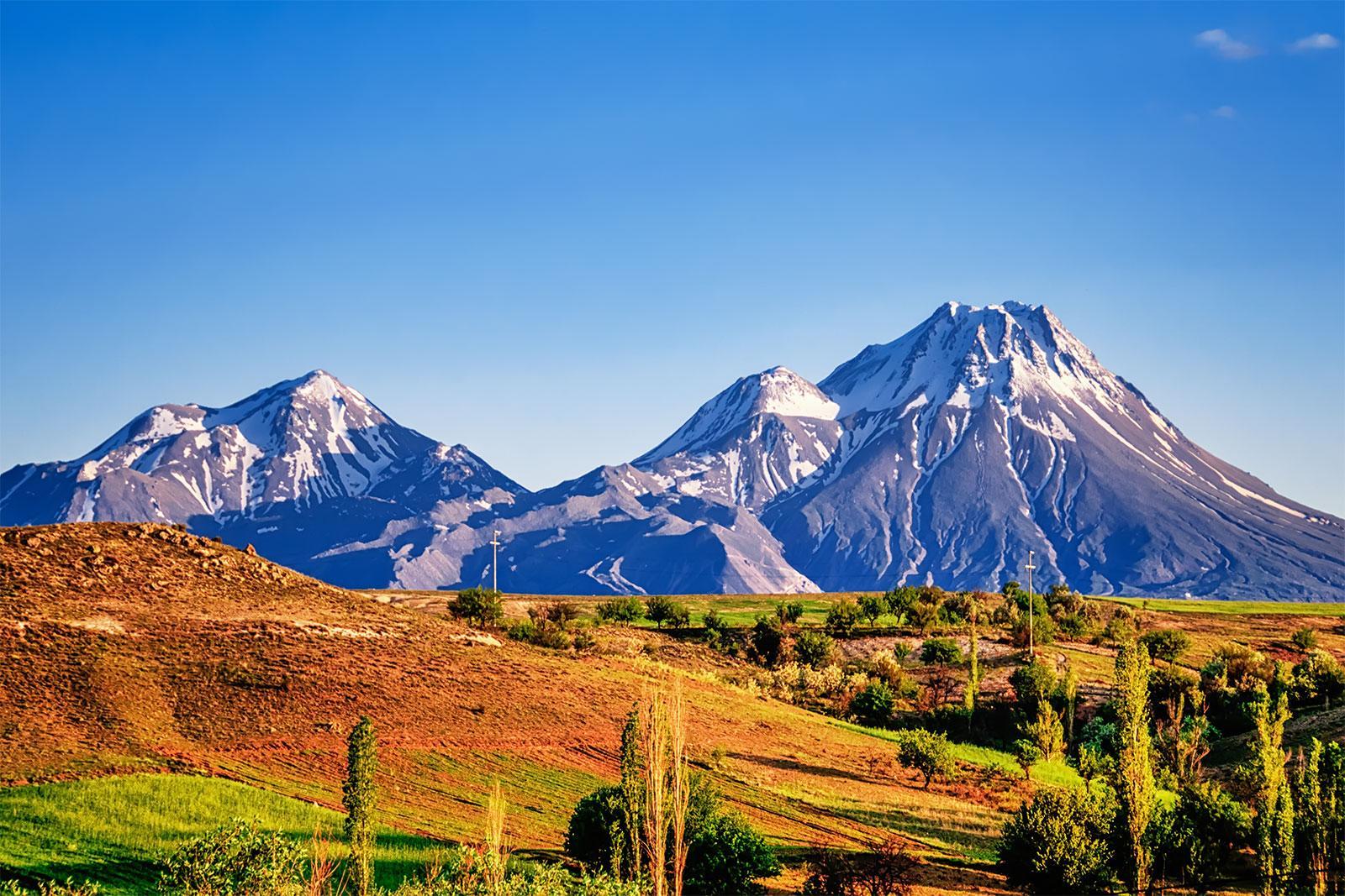 Show Me Where Taurus Mountains Is